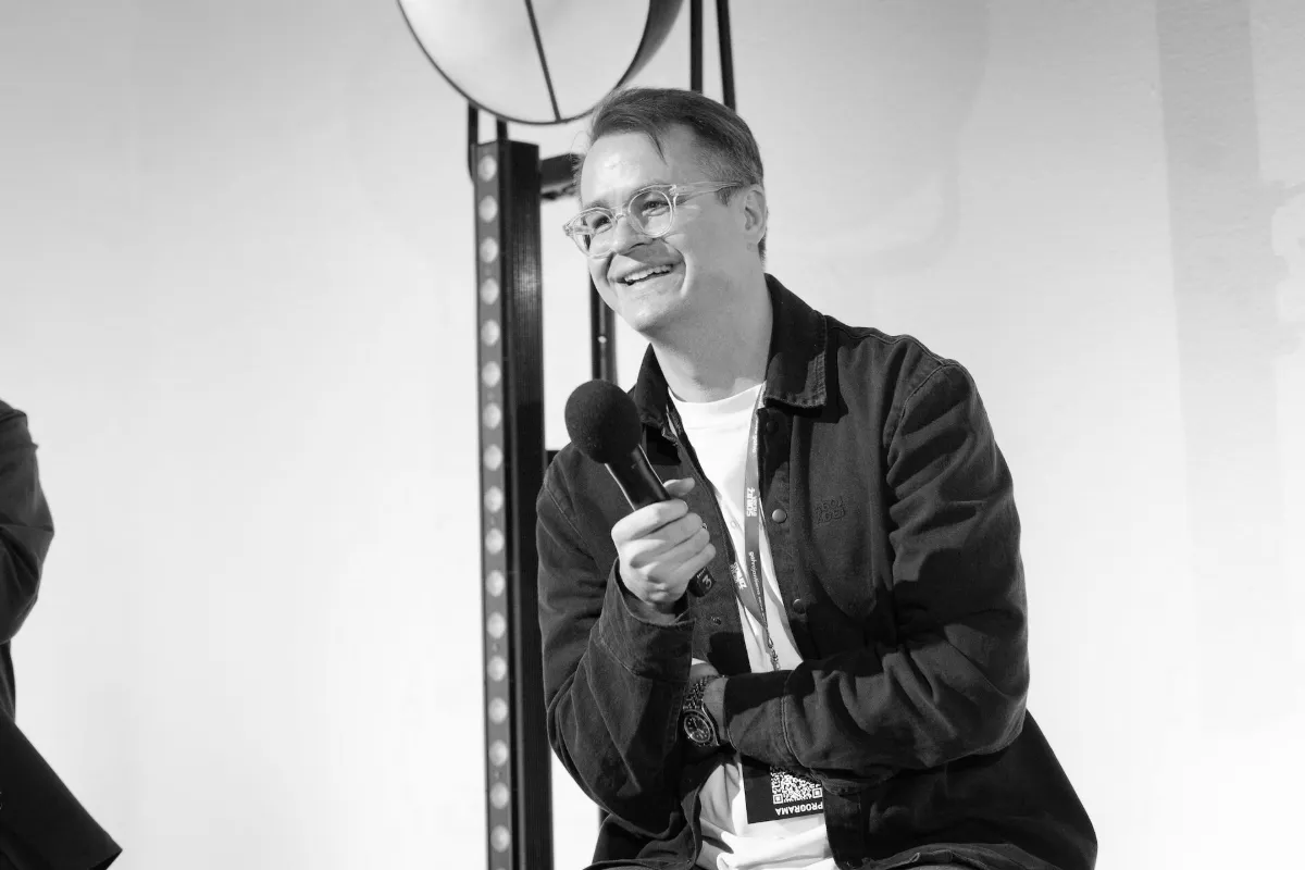 Evaldas Mockus speaking at E-Commerce Talks 2025